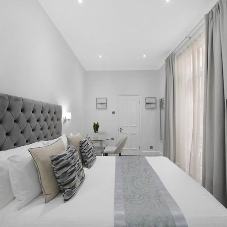 Oxford Street Homestay Лондон Екстер'єр фото