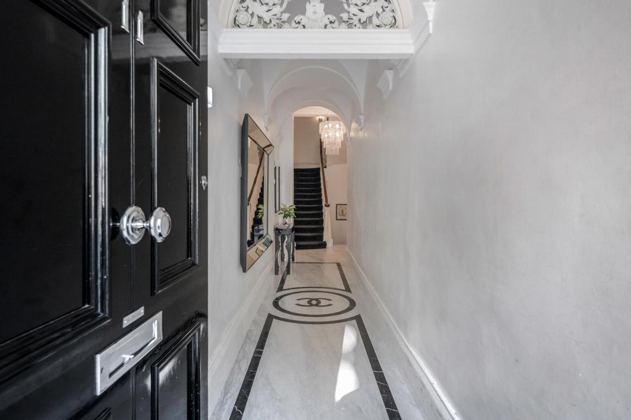 Oxford Street Homestay Лондон Екстер'єр фото