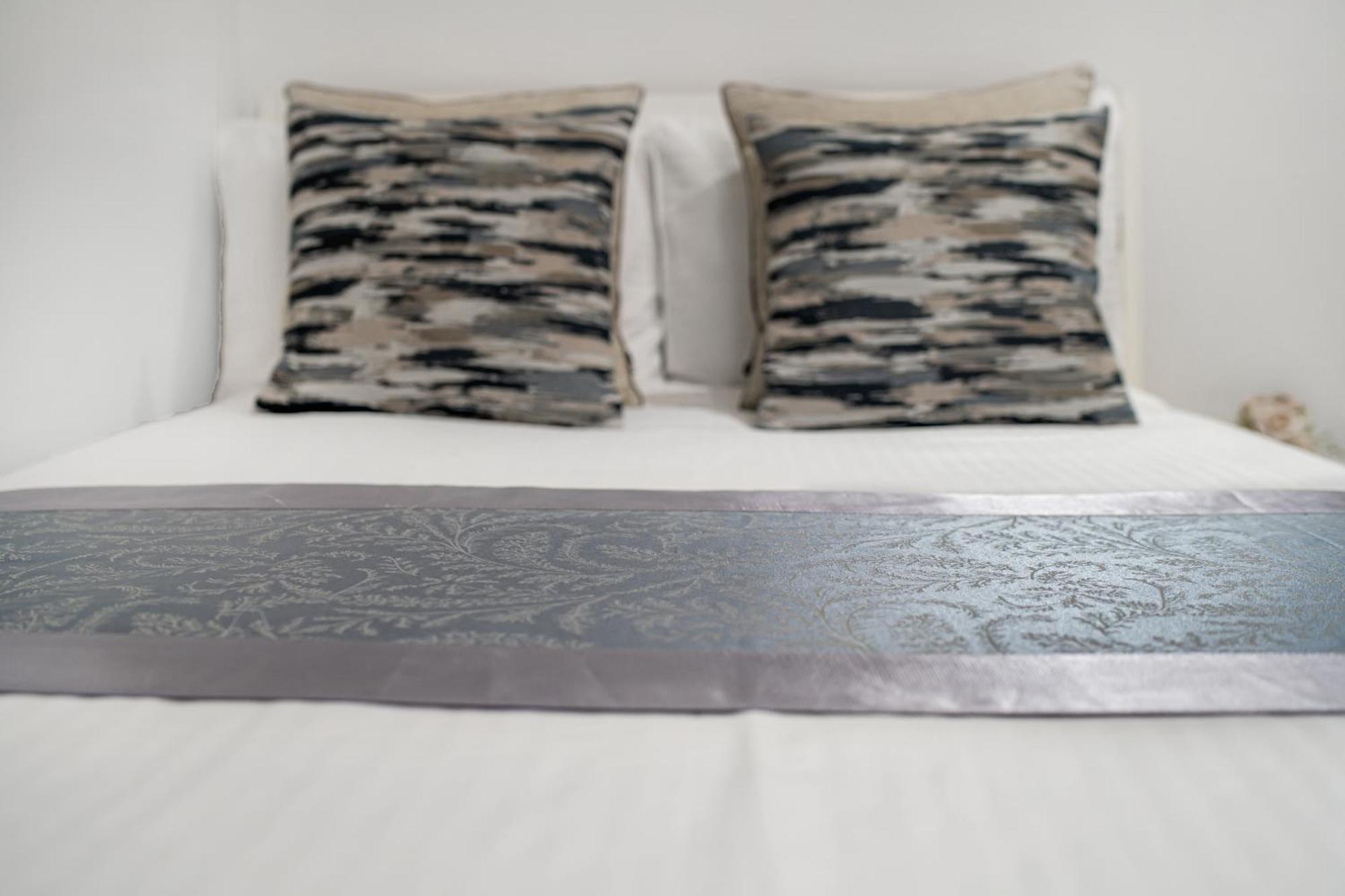 Oxford Street Homestay Лондон Екстер'єр фото